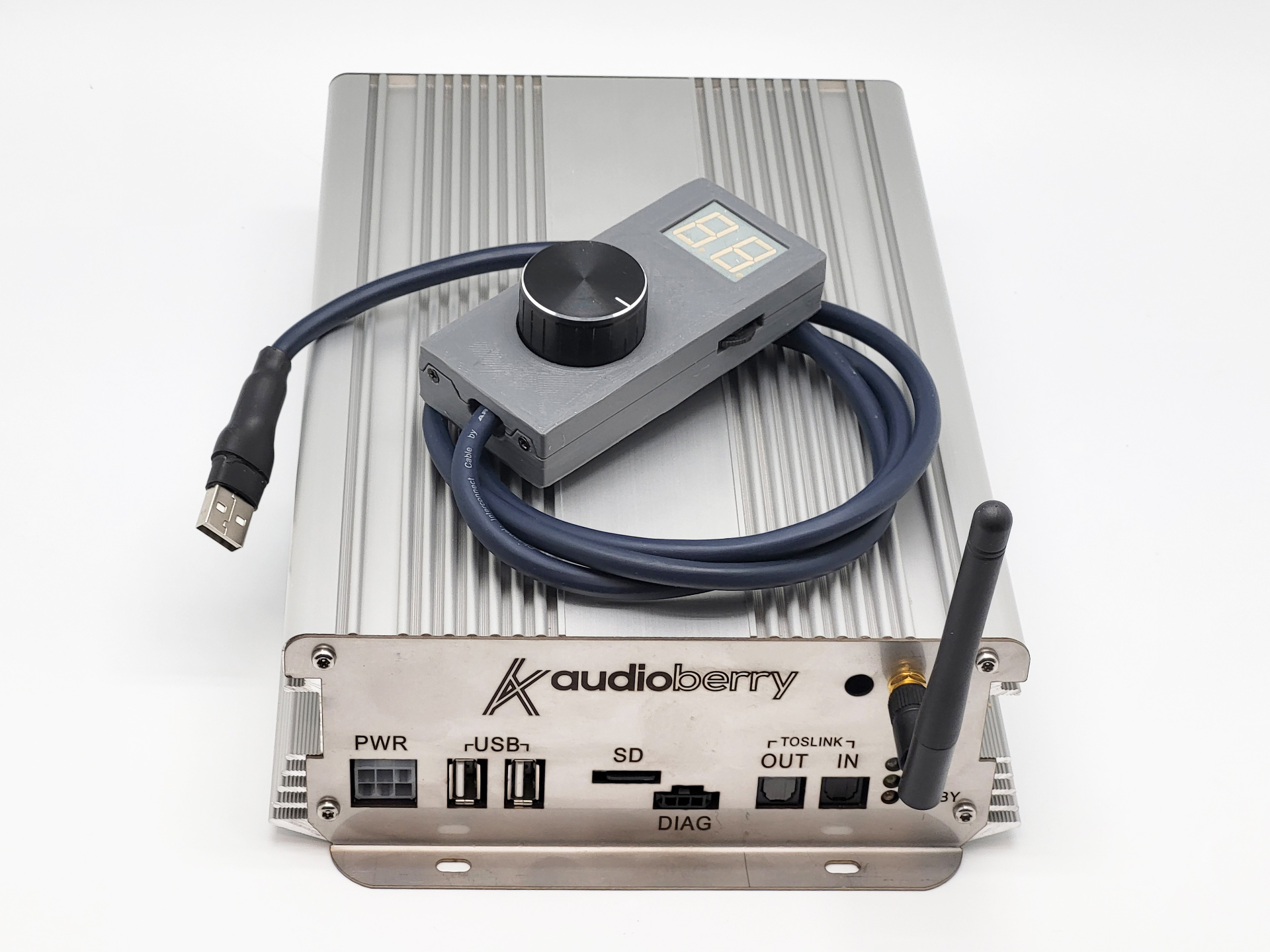 AudioBerry DSP1 — 8-канальный цифровой звуковой процессор для автозвука